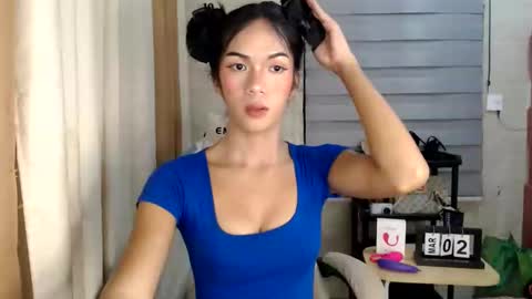 Melly online show from March 1, 9:06 pm