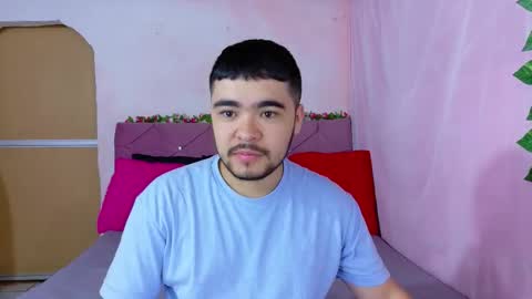  Mia y Mike  online show from September 9, 12:37 pm