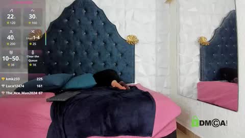 _mia_milf_ online show from November 28, 7:27 pm