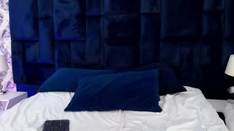 Mia Monroe online show from February 21, 3:32 pm