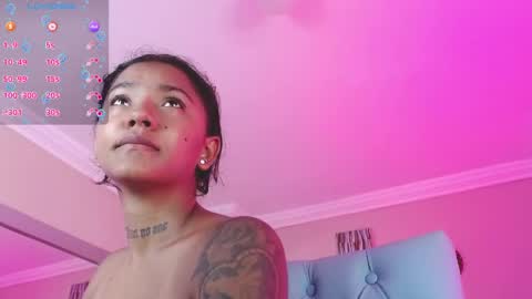 Paula online show from April 9, 11:15 am