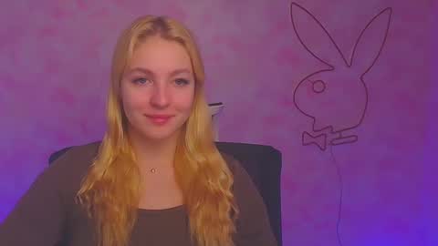 Melanie online show from December 15, 6:51 am