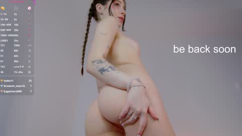 Snapshot of _milen_a chatting on February 3, 12:47 pm Milena online show from February 3, 12:47 pm