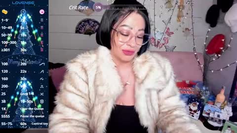 Snapshot of _miranda_spark chatting on December 4, 8:45 am Miranda online show from December 4, 8:45 am