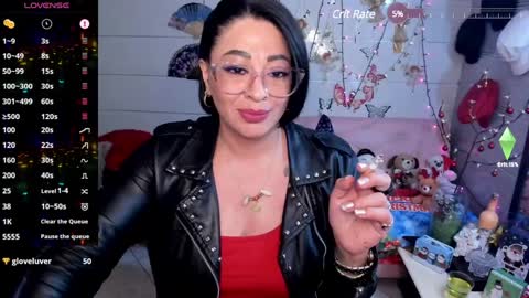 Snapshot of _miranda_spark chatting on December 13, 3:49 am Miranda online show from December 13, 3:49 am