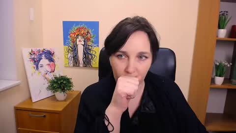 Snapshot of _miranda_sun chatting on February 11, 1:51 pm Miranda online show from February 11, 1:51 pm