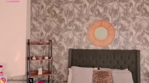 Snapshot of _miss_alexxxa chatting on June 11, 2:53 am _miss_alexxxa online show from June 11, 2:53 am