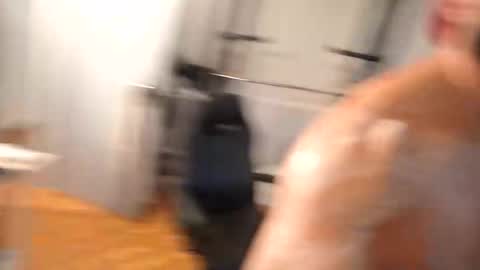 BENJI online show from November 12, 3:34 pm