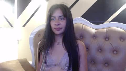 Snapshot of _mollyy chatting on February 28, 12:21 am Molly online show from February 28, 12:21 am