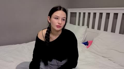 Snapshot of _mommy_casual_ chatting on November 8, 2:34 am Karina online show from November 8, 2:34 am