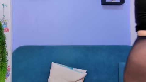 Fiona online show from February 28, 6:03 am