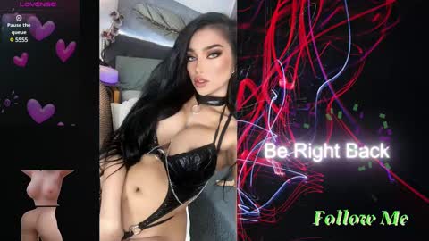 Snapshot of _morganmoore_ chatting on January 2, 10:22 pm MORGAN KEEP ON FOLLOWING online show from January 2, 10:22 pm
