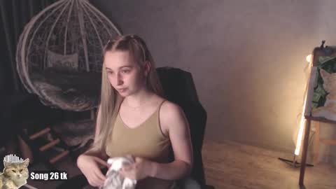 Debby  online show from October 6, 7:11 pm