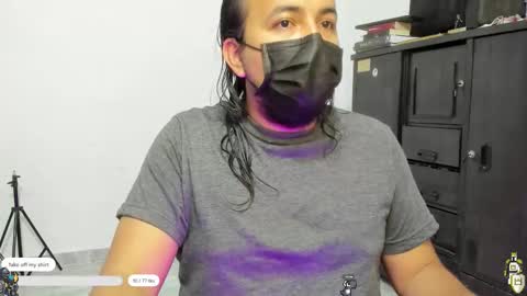 Snapshot of _mr_john chatting on November 3, 5:09 am   John    online show from November 3, 5:09 am