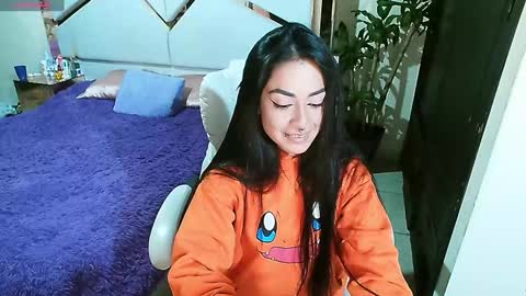 Natasha Rodriguez independent model online show from December 11, 8:47 am