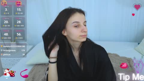 Snapshot of _nika_kik chatting on January 7, 1:35 pm Nika online show from January 7, 1:35 pm