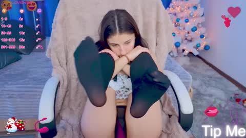 Snapshot of _nika_kik chatting on January 9, 7:40 pm Nika online show from January 9, 7:40 pm