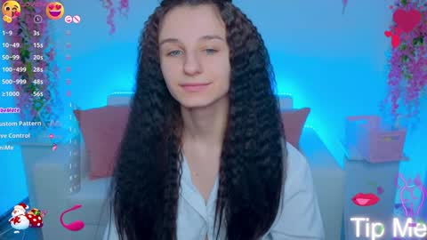 Snapshot of _nika_kik chatting on January 15, 1:31 pm Nika online show from January 15, 1:31 pm