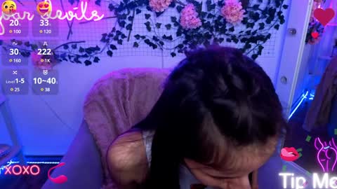 Snapshot of _nika_kik chatting on January 21, 6:02 pm Nika online show from January 21, 6:02 pm