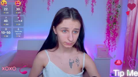 Snapshot of _nika_kik chatting on February 2, 6:10 pm Nika online show from February 2, 6:10 pm