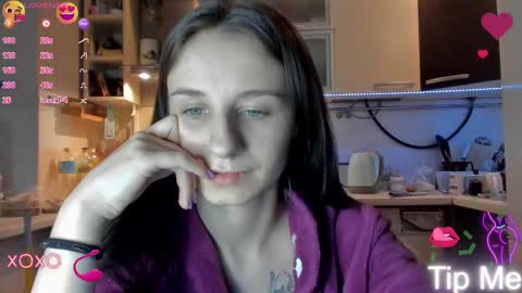 Snapshot of _nika_kik chatting on March 5, 8:21 pm Nika online show from March 5, 8:21 pm