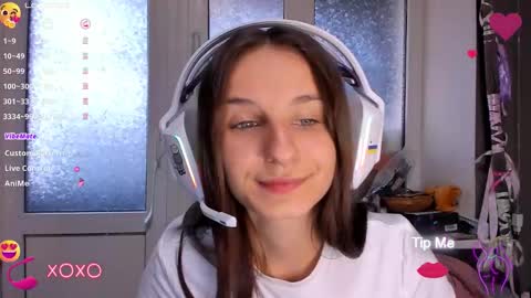 Snapshot of _nika_kik chatting on September 15, 3:23 pm Nika online show from September 15, 3:23 pm