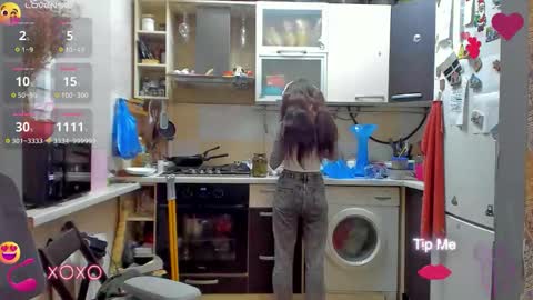Snapshot of _nika_kik chatting on October 14, 7:25 pm Nika online show from October 14, 7:25 pm