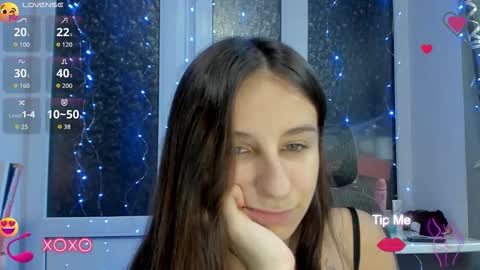 Snapshot of _nika_kik chatting on October 18, 3:13 pm Nika online show from October 18, 3:13 pm