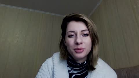 Snapshot of _number_1_ chatting on January 5, 5:51 pm Number 1 online show from January 5, 5:51 pm