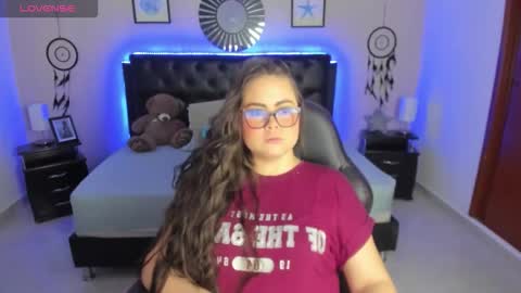 Olivia jones online show from September 11, 12:16 pm