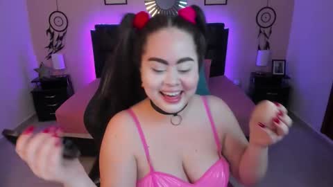 Olivia jones online show from February 24, 1:20 pm