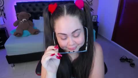 Olivia jones online show from March 2, 7:54 pm