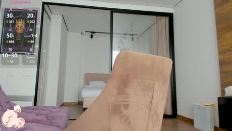 Snapshot of _passion_show_ chatting on December 13, 10:19 am Tina online show from December 13, 10:19 am