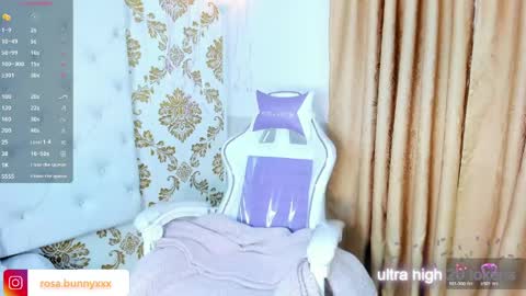 pinki online show from May 7, 2:17 am