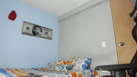 Snapshot of _poseidon1_ chatting on December 3, 3:09 am Poseidon online show from December 3, 3:09 am