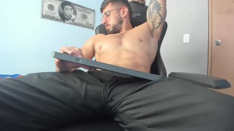 Snapshot of _poseidon1_ chatting on January 8, 5:05 pm Poseidon online show from January 8, 5:05 pm