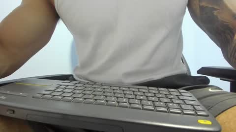 Snapshot of _poseidon1_ chatting on January 28, 8:58 pm Poseidon online show from January 28, 8:58 pm