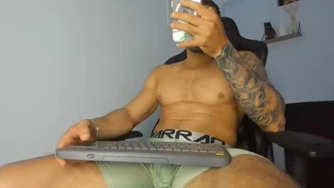 Snapshot of _poseidon1_ chatting on February 26, 10:20 pm Poseidon online show from February 26, 10:20 pm