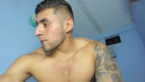 Snapshot of _poseidon1_ chatting on March 12, 11:54 pm Poseidon online show from March 12, 11:54 pm