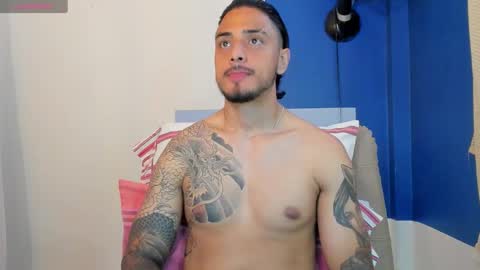 Snapshot of _ragnark_1999 chatting on October 2, 12:01 pm ragnark online show from October 2, 12:01 pm