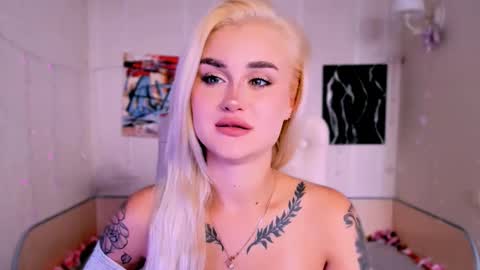 _ravena online show from October 16, 9:43 am