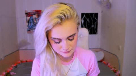 _ravena online show from November 24, 3:23 pm