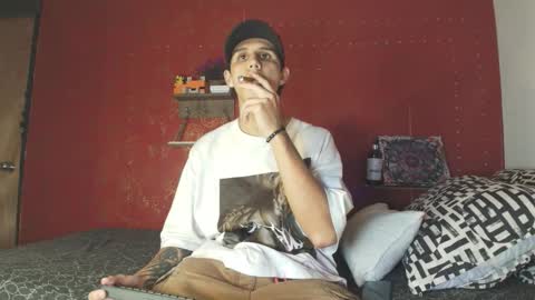 wav online show from October 12, 9:30 am