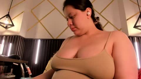 Snapshot of _rebecca1 chatting on May 21, 2:07 am rebecca online show from May 21, 2:07 am