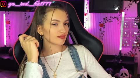 -RED HAT- online show from April 12, 6:02 pm