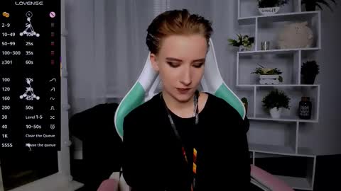 Rein online show from November 22, 5:56 pm