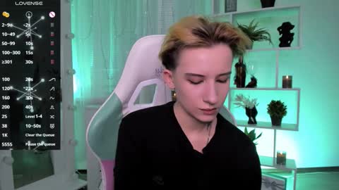 Rein online show from March 12, 5:19 pm