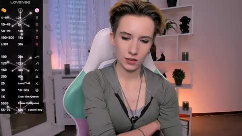 Rein online show from May 8, 3:17 pm