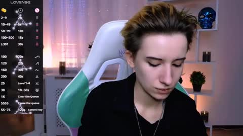 Rein online show from May 24, 5:07 pm