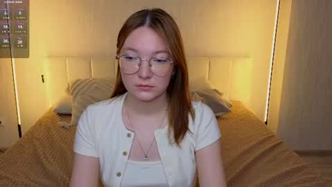 Snapshot of _reverse_gang_ chatting on June 25, 3:39 am LISSAPVT IS OPEN online show from June 25, 3:39 am